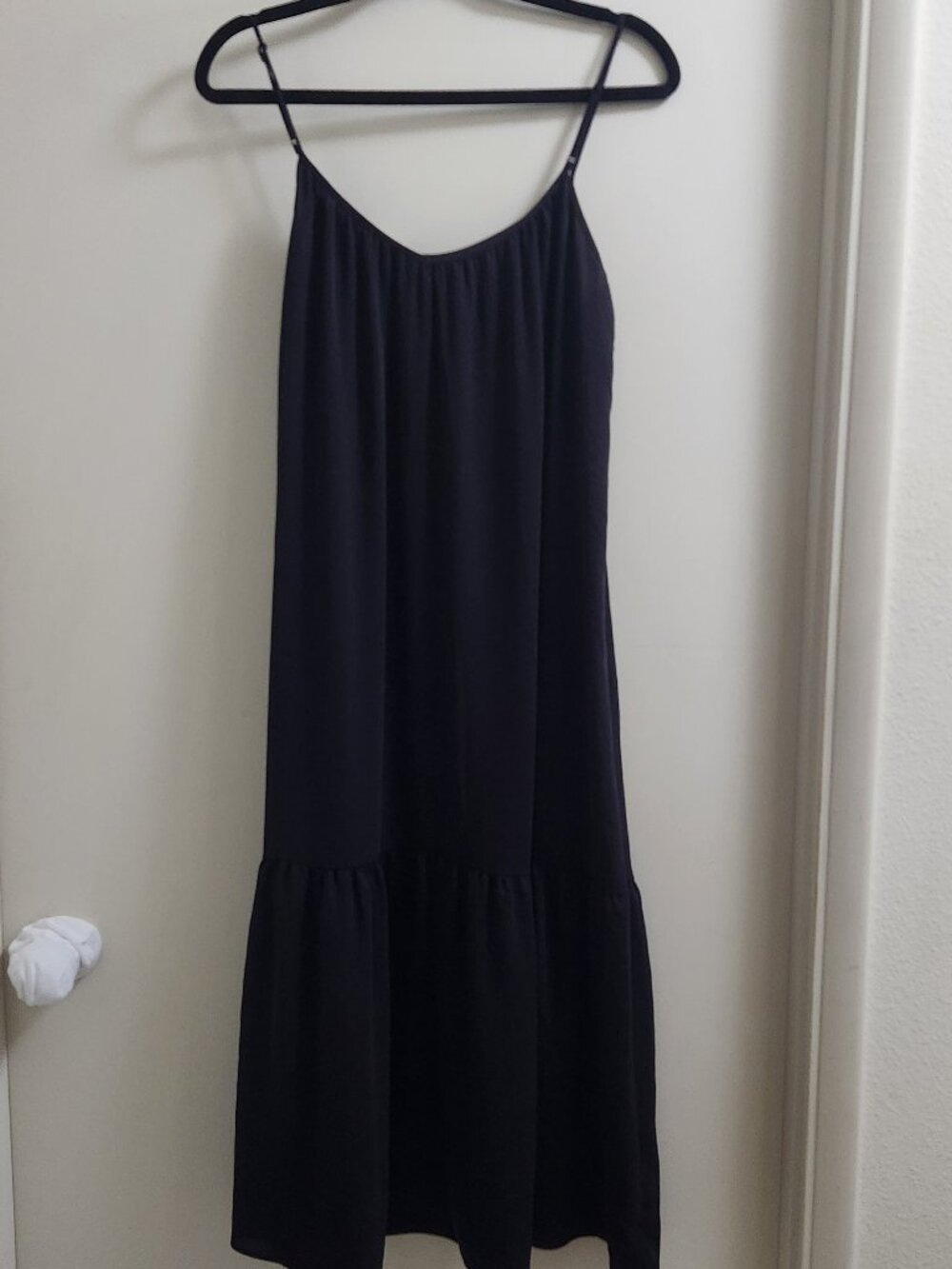 UNIQLO JAPAN Tiered Camisole Dress - Picture 2 of 13